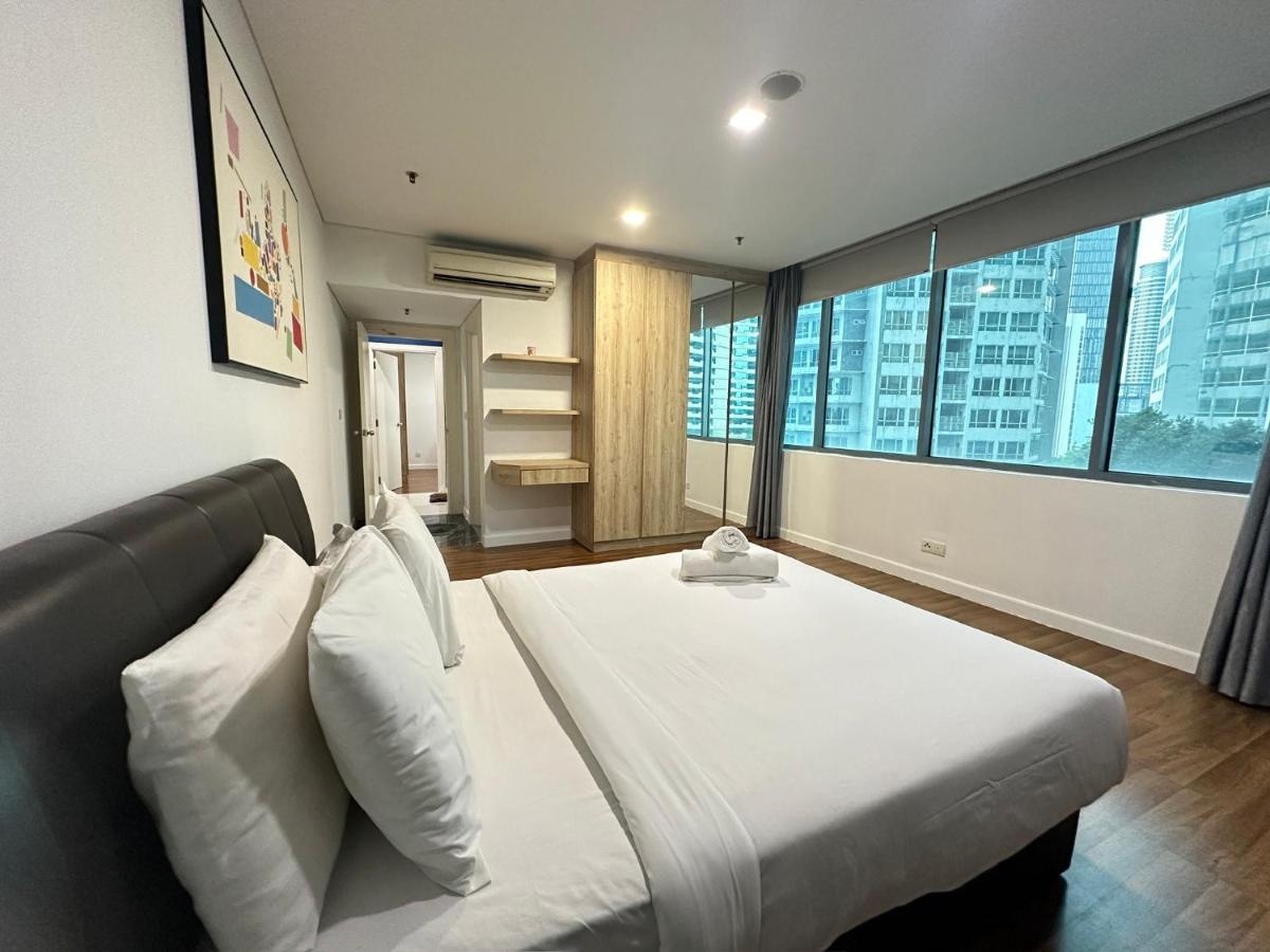 Summer Suites Klcc By Purple Orchid Kuala Lumpur Exterior photo
